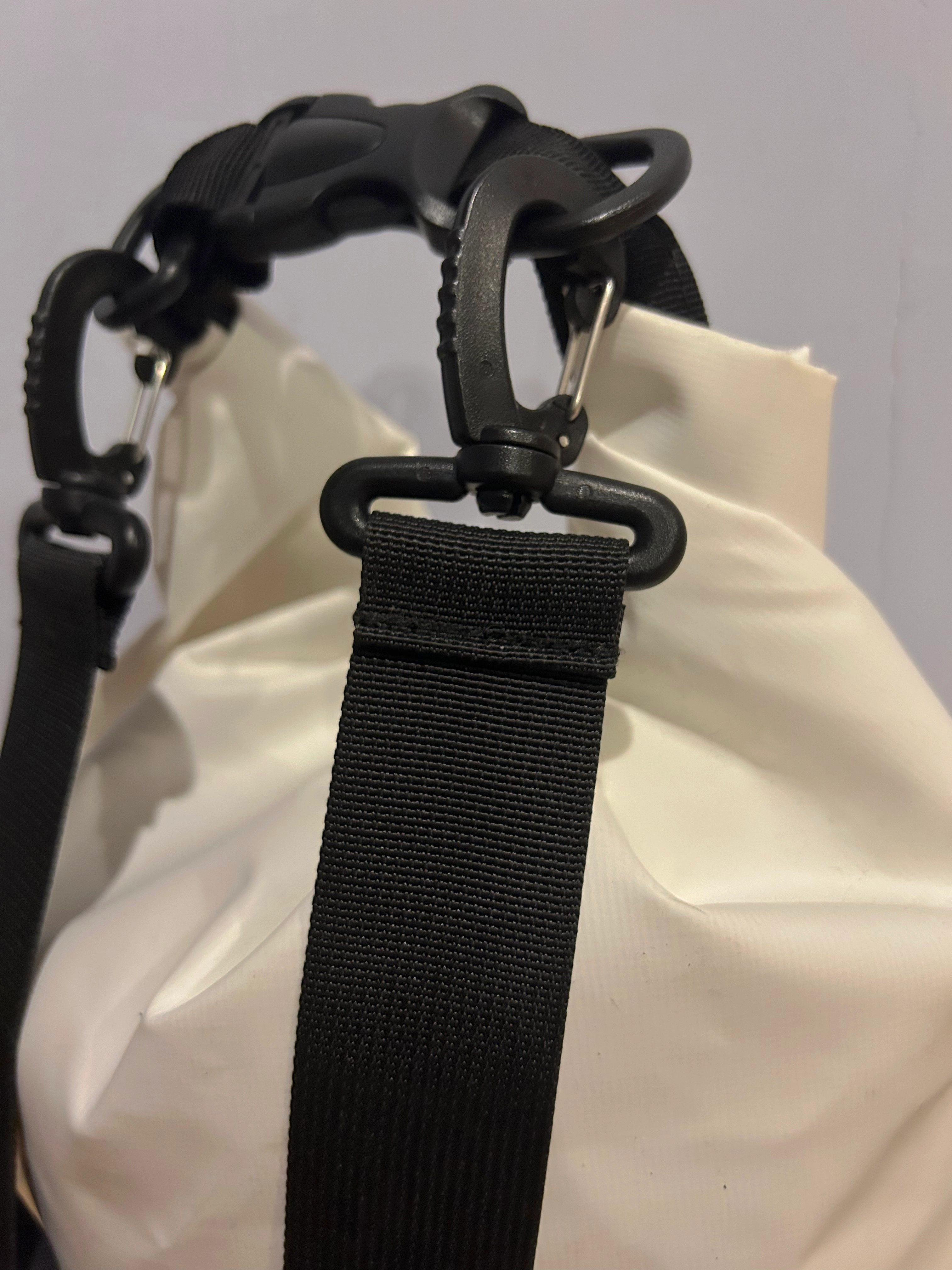 Backpack webbing hardware